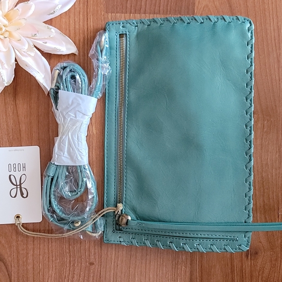 HOBO Bags Hobo Seafoam Evoke Leather Crossbody Bag Poshmark